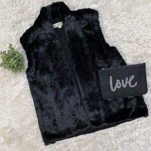 Loft Faux Fur & Knit Vest 💗 Black & Ivory